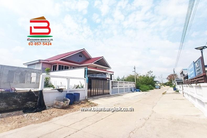 บ้านเดี่ยว หมู่บ้าน กฤษดาเพลส เนื้อที่ 100 ตรว. ถนนกาญจนาภิเษก ต.คลองห้า อ.คลองหลวง จ.ปทุมธานี 3
