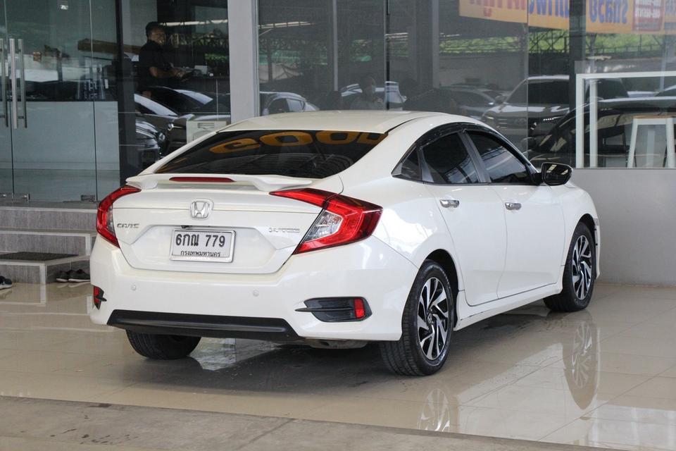 (แจ้งรหัสรถ TKG779) HONDA CIVIC 1.8 EL ปี 2017 รูปย่อยที่ 2
