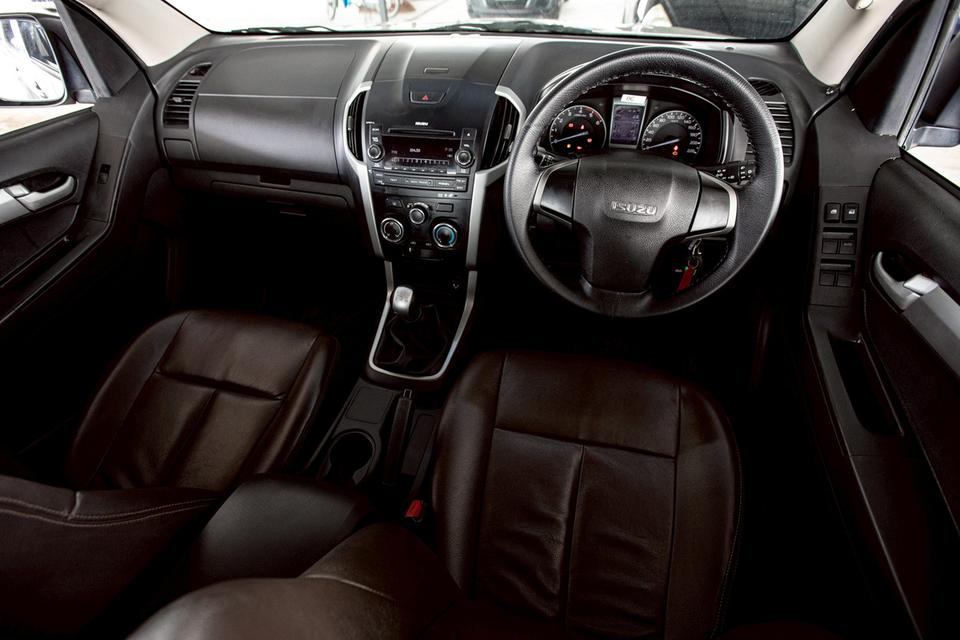 Isuzu D-Max Hi-Lander Cab4 2.5 VGS Z ท๊อป ปี 2013 เกียร์ธรรมดา 4 ประตู มือเดียวป้ายแดง 15