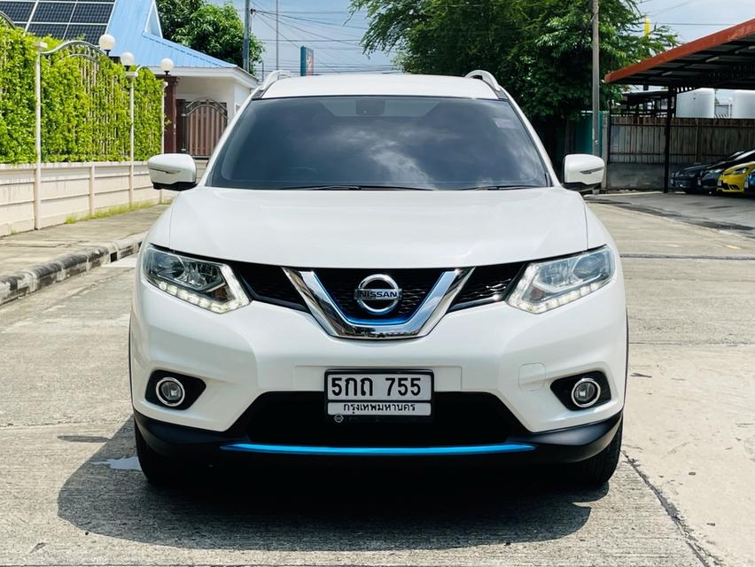 NISSAN X-TRAIL 2.0 V HYBRID 4WD ปี 2016 สภาพนางฟ้า