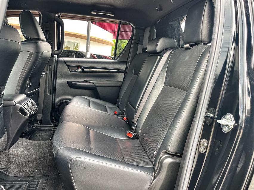 ขาย Toyota Revo 2.4Prerunner ปี19 14