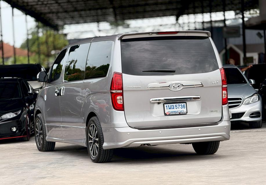 HYUNDAI H1 DELUXE 2018