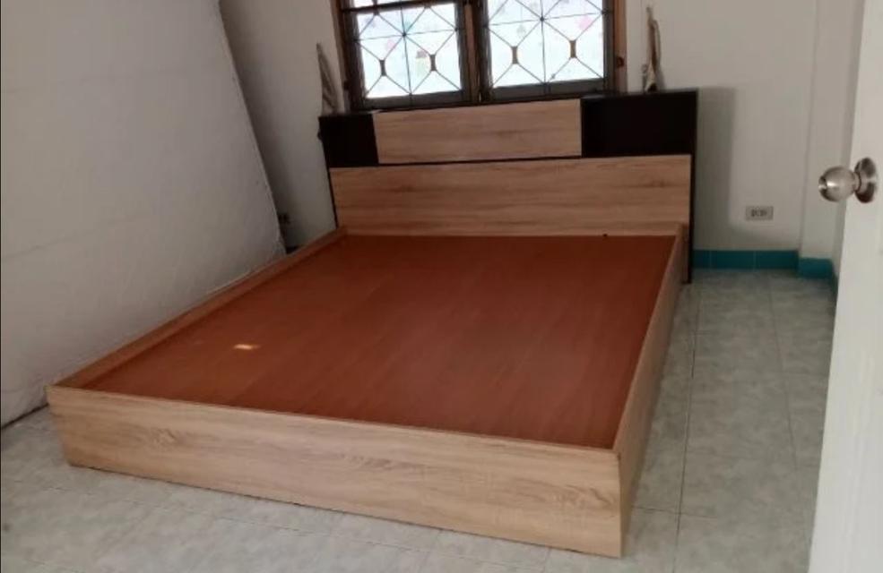 เตียงไม้อัด 6 ฟุต 2