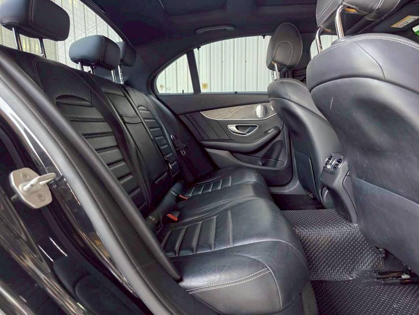 Benz C350e Amg ปี2016 รูปที่ 13