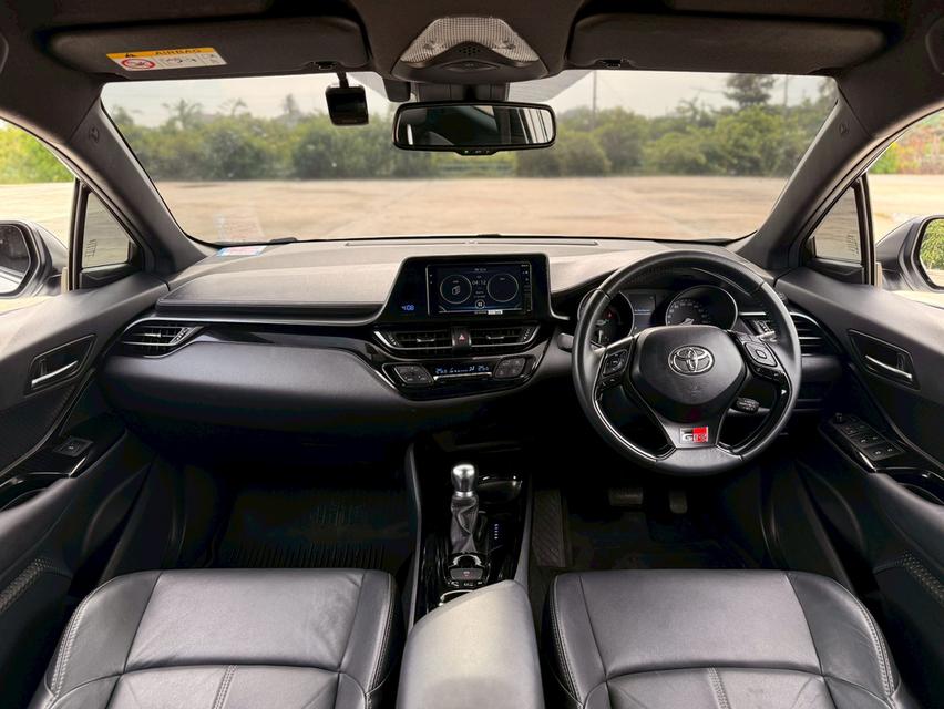 รหัสรถ 12AT4455 TOYOTA C-HR 1.8 Hybrid GR Sport ( White Pearl ) | ปี : 2022 17