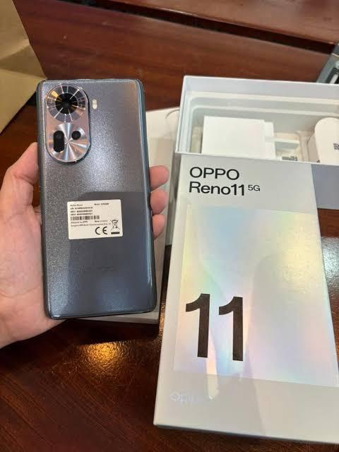 OPPO Reno11 Pro (12+512) Rock Grey (5G)