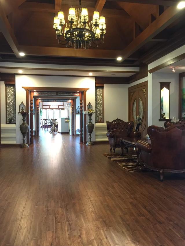 บ้านสวย สไตร์รีสอรท ที่กว้างขวาง ใกล้ตลาด เดินทางสะดวก 8