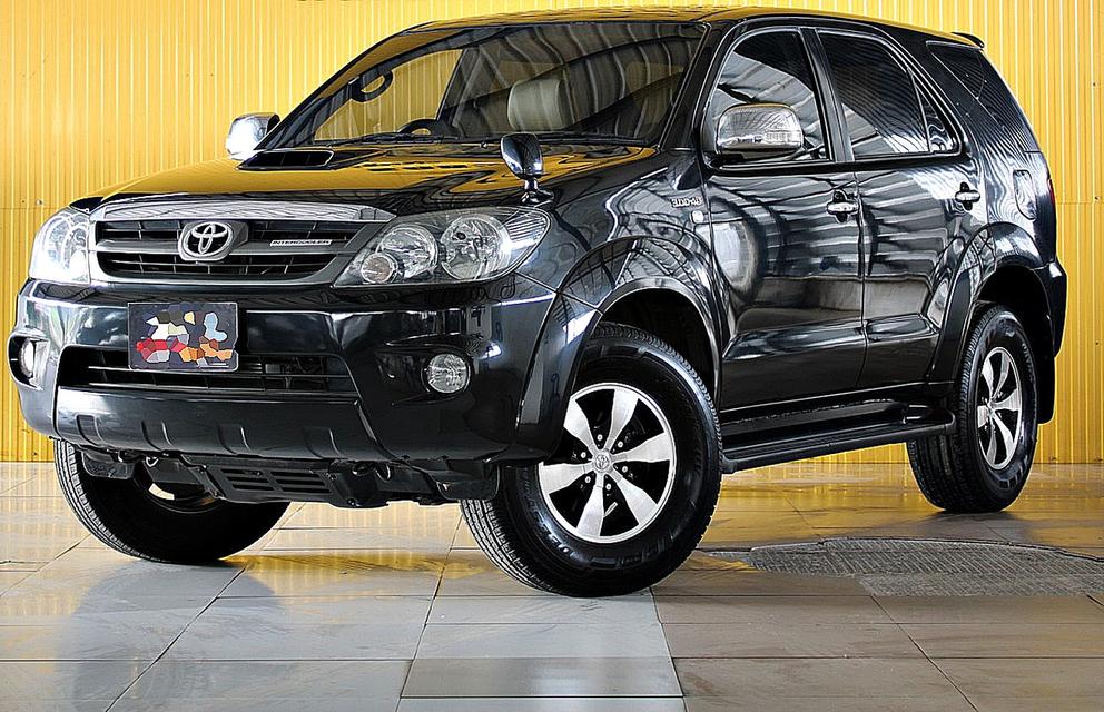 TOYOTA FORTUNER 3.0 G 4WD