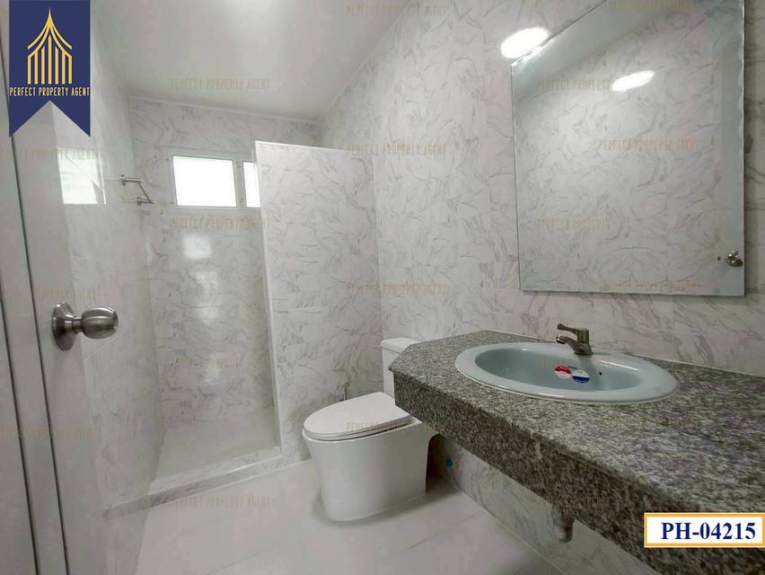 ขายบ้านเดี่ยว 2 ชั้น รีโนเวท พร้อมอยู่ ฟลอร่าวิลล์ สุวินทวงศ์38 หนองจอก กรุงเทพมหานคร 9