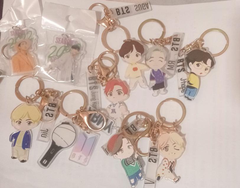 ขายพวงกุญแจBTS และของสะสมอื่นๆ