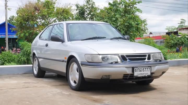 ปล่อยขายด่วน Saab 900