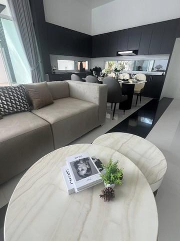 Pool Villa ขนาดใหญ่ ใกล้หาดจอมเทียน เหมาะทั้งอยู่อาศัยเอง หรือปล่อยเช่าสร้างรายได้ 4 ห้องนอน 4 ห้องน้ำ 3