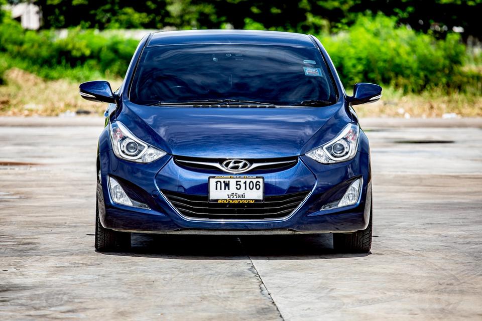 Hyundai Elantra 1.8 รุ่นท๊อป ปุ่มสตาท์ ปี 2015 สีน้ำเงิน เกียร์ออโต้