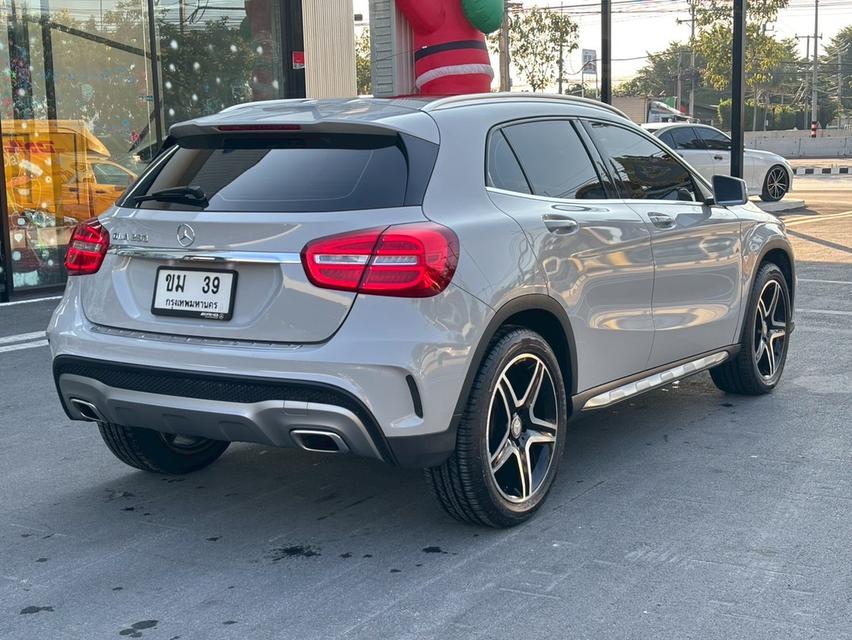 รหัสรถ KPV39 2017 BENZ GLA 250 AMG Dynamic สีน้ำเงิน 13