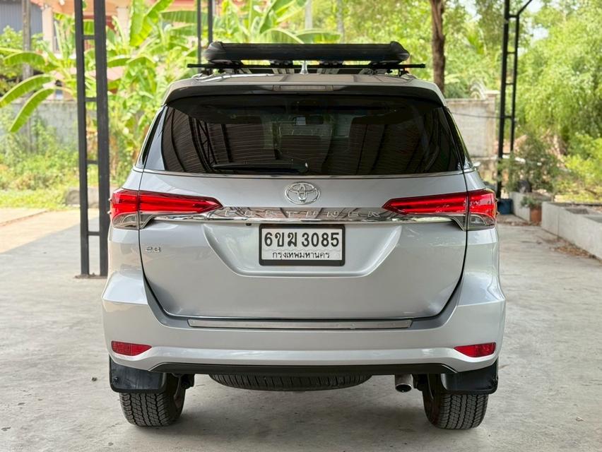 Toyota Fortuner 2.8 ขับ2 2015 จด 16 รูปที่ 5