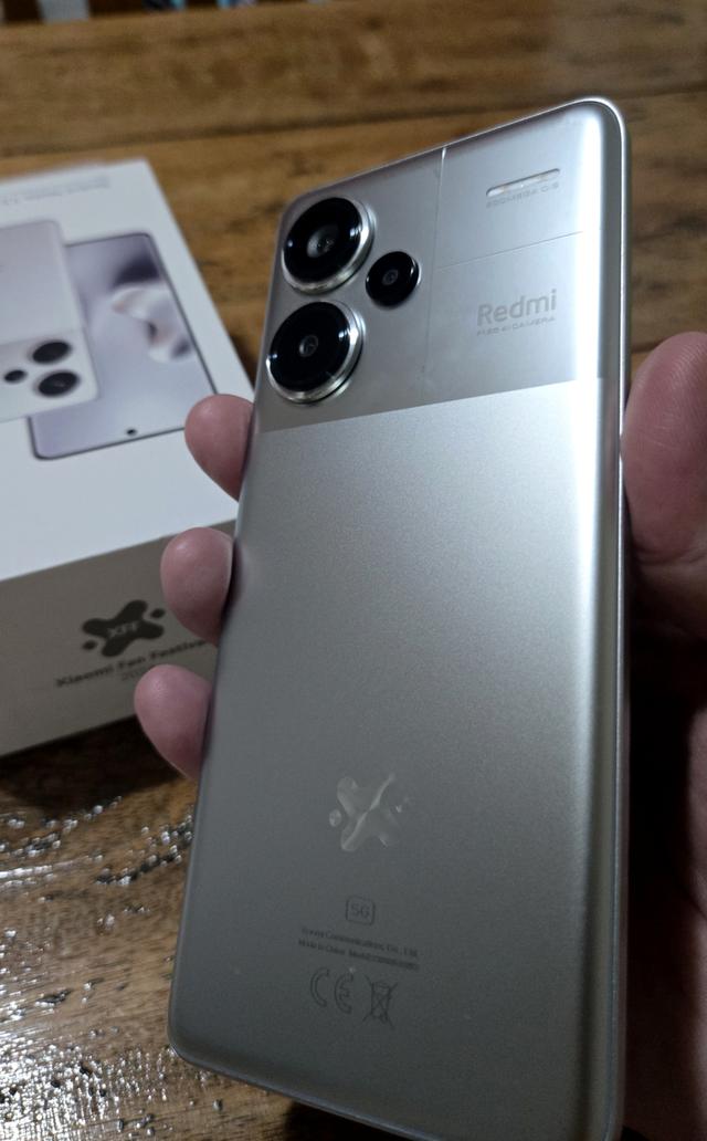 Redmi Note​ 13  pro+ 5G​ มือ2 เครืองใช้เอง  สภาพดี สวย จอโค้ง เครื่องแรง  เกมส์ลื่น ram12+12 รูปที่ 2