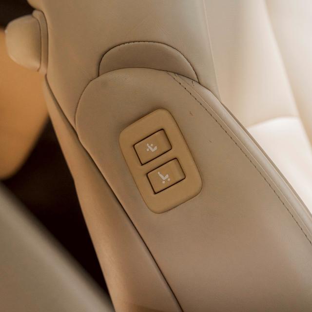 รหัสรถ 67GG198 ALPHARD 2.5 HYBRID SUNROOF 2015 16
