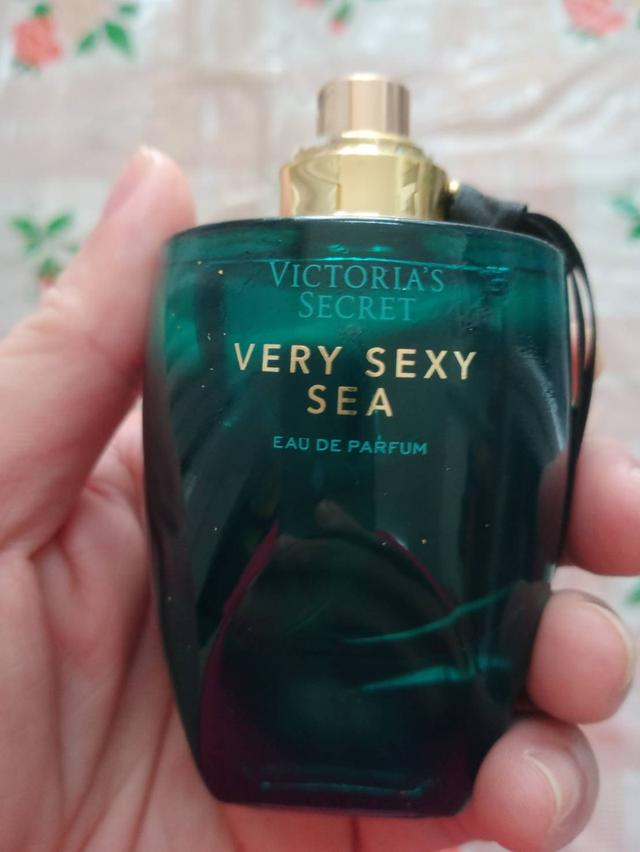 น้ำหอมแท้ราคาคุยกันได้ Victoria Secrets very sexy sea edp 50ml 