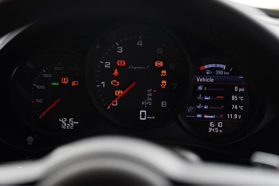 Porsche 718 Cayman T (Light Weight) 2022 สภาพของรถเหมือนป้ายแดงกลิ่นความเป็นรถใหม่ยังอยู่ ออกศูนย์ AAS รูปที่ 13
