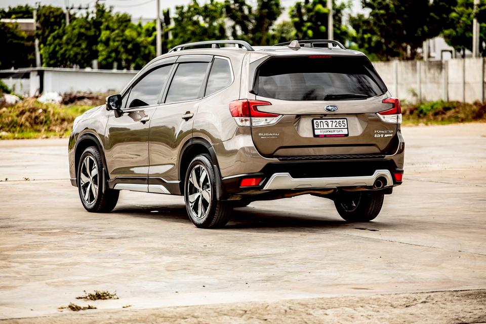 Subaru Forester 2.0S EYESIGHT ปี 2019 สีน้ำตาล มือเดียวป้ายแดง  6