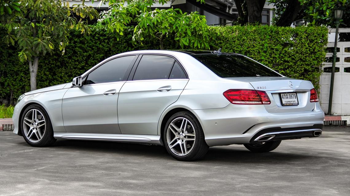 BENZ E-CLASS, E300 BLUETEC HYBRID AMG (W212) ปี 2015 รถสวยใช้น้อย ราคาถูก 4