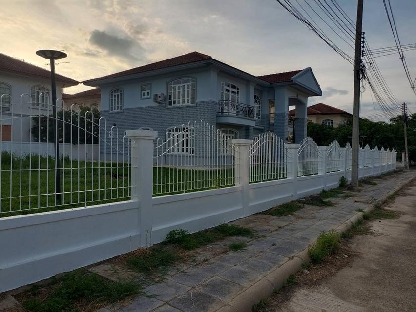 [ขายด่วน] บ้านเดี่ยวหลังใหญ่ "เนื้อที่ดินมหาศาล 183.6 ตร.ว." สภาพนางฟ้า ตกแต่งพร้อมอยู่ 📍 ทำเลดี บ้านต้นซอยวติดถนน 8