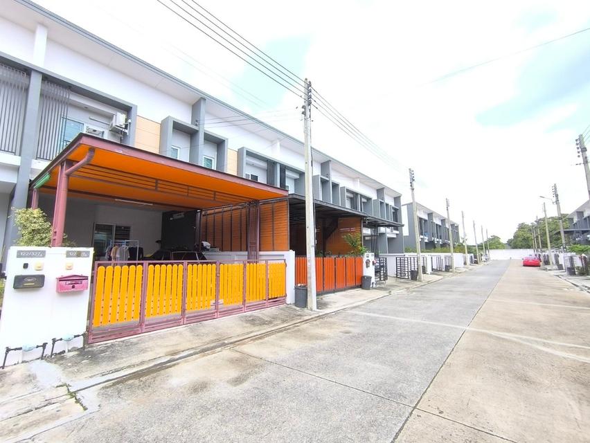 แกรนด์วิลล์  ถนนปทุมสายใน ต.บ้านฉาง อ.เมือง ปทุมธานี 4