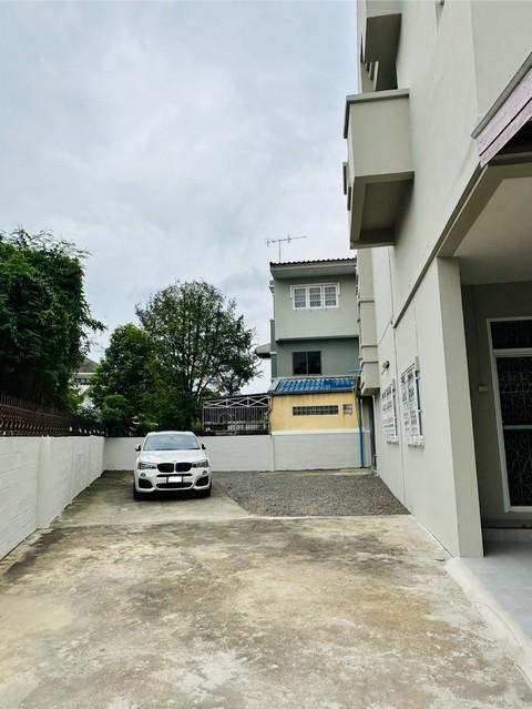 P550 ให้เช่า ขาย ทาวน์โฮม หมู่บ้าน เกษราคลาสสิคโฮม ซอยสวนสยาม ซอยเสรีไทย 81/2  3