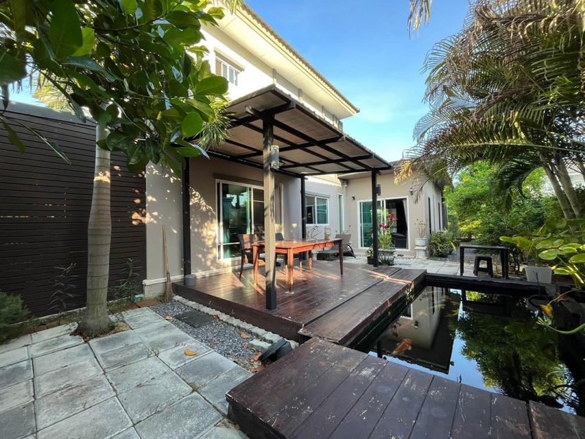 ขายบ้านเดี่ยว The Plant ฉลองกรุง ตกแต่ง สไตล์ luxury 2 ชั้น 100 ตรว 3