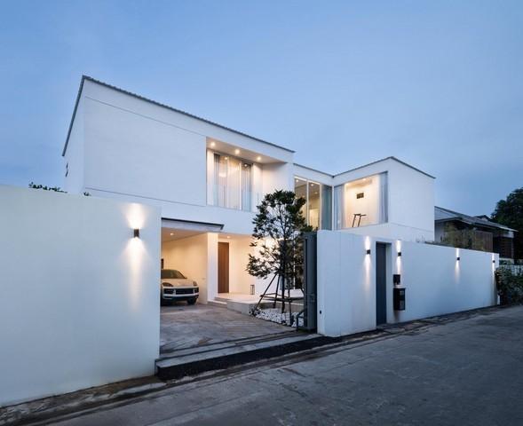 PB5985ขายบ้านเดี่ยว 2 ชั้น สร้างใหม่ ซอยลาดพร้าว 64 บ้านขนาดเนื้อที่ 100 ตารางวา บ้านสวยเหมาะอยู่อาศัย ใกล้รถไฟฟ้า 2