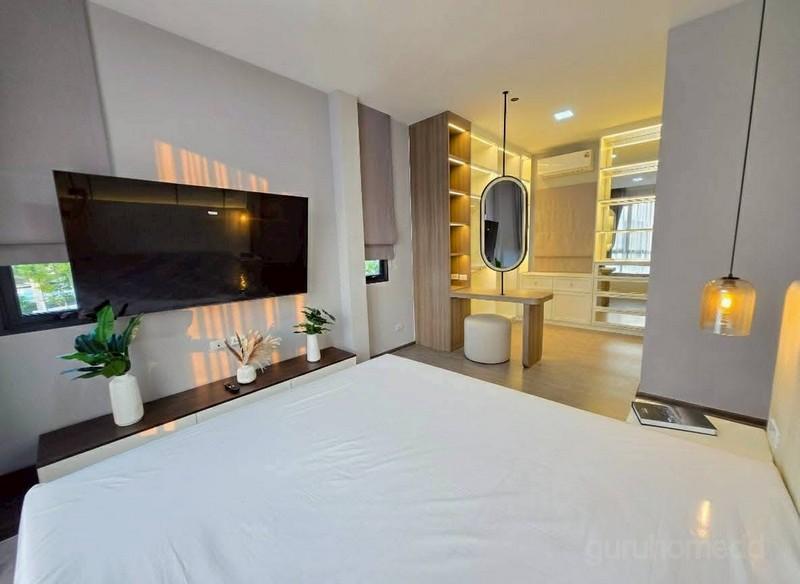 ขาย/ให้เช่า บ้านเดี่ยวสุดหรู แกรนด์ พลีโน่ สุขุมวิท บางนา แปลงมุม เนื้อที่ 72.70 ตรว Built-in ทั้งหลัง บ้านใหม่ พร้อมเข้ 4