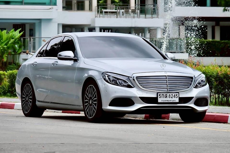 รหัสรถ PR8245 Mercedes Benz C350e Exclusive ปี 2017