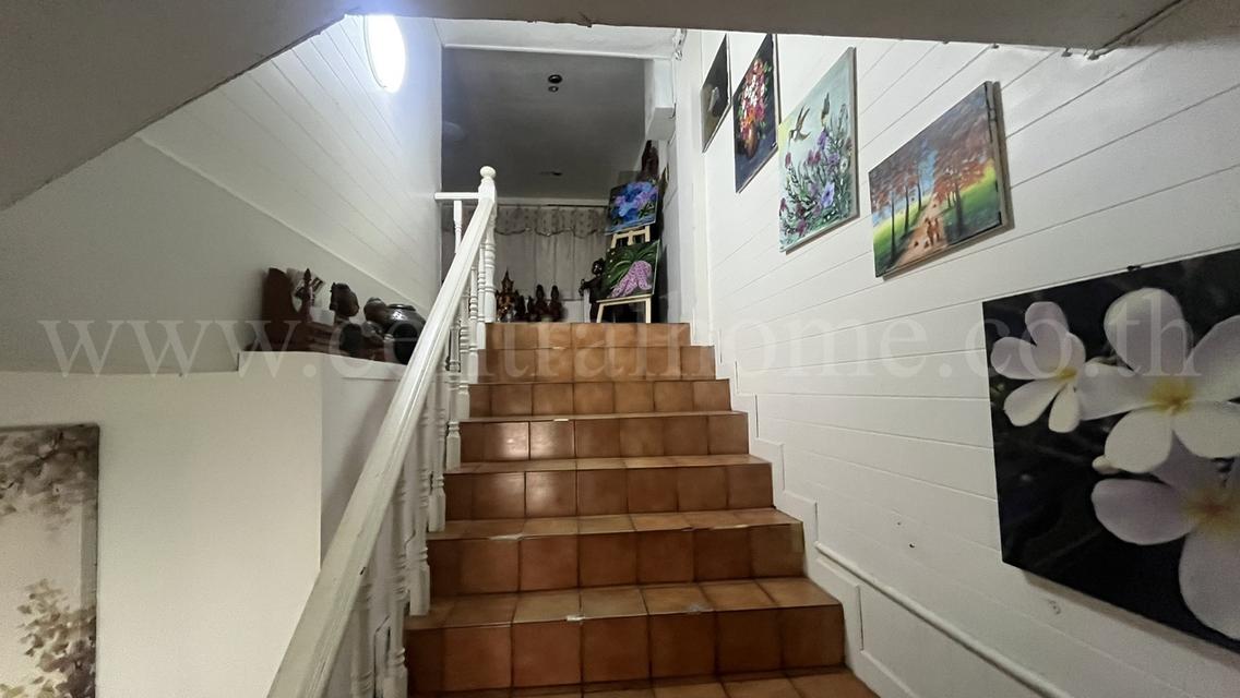 อาคารพาณิชย์ 2 คูหา ซอยแจ้งวัฒนะ 1 ทำเลดี พร้อมผู้เช่าออฟฟิศ 9