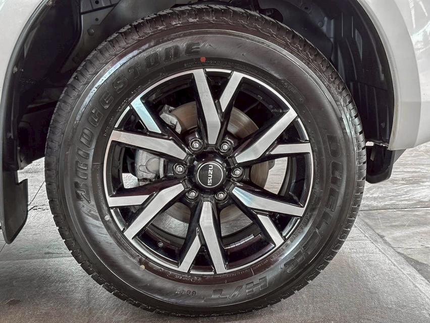 ISUZU D-MAX 1.9 Hi-Lander ZP Cab4 ปี2020 รถบ้านแท้ ตัวท็อปสุดในรุ่น น็อตไม่ขยับ 8
