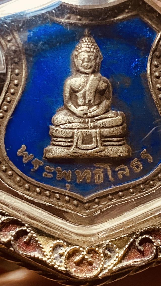 หลวงพ่อโสธรเลี่ยมเงิน