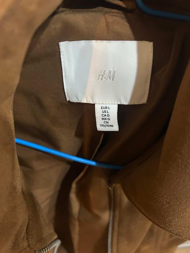 เสื้อ H&M มือ1 1300 ปล่อยต่อไม่ได้ใส่ รูปที่ 3