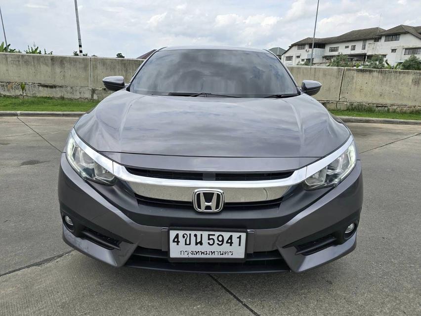 Honda Civic FC 1.8 EL ปี 2018  ไมล์แท้ 3