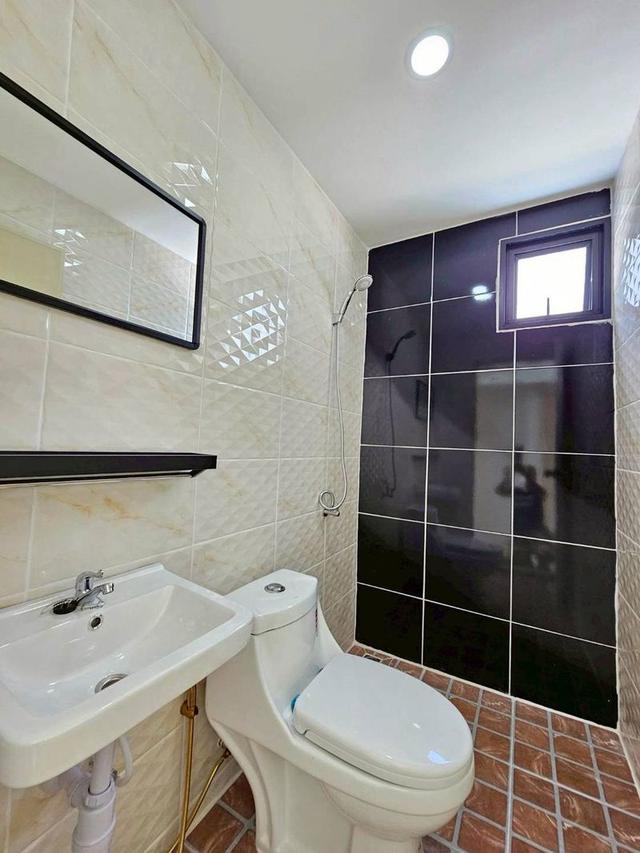 หมู่บ้านบัวทอง2  ติดรถไฟฟ้าสายสีม่วง สถานีคลองบางไผ่ ทาวน์เฮาส์ 2 ชั้น 19