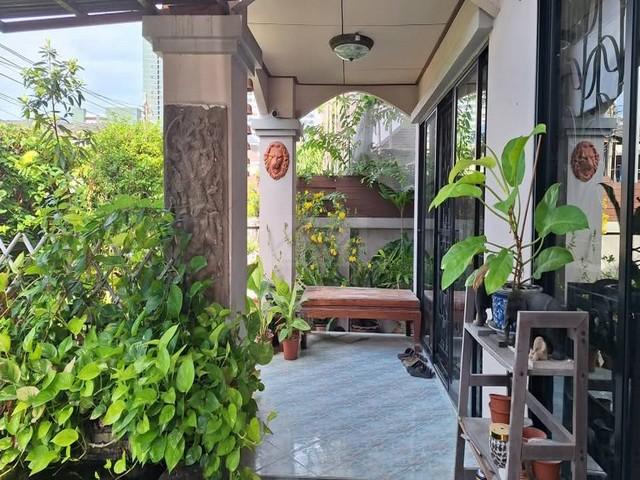 ขายบ้านเดี่ยว 3 ชั้น 465 ตร.ม. 5 ห้องนอน ซอยพหลโยธิน 24 ปากซอยติด BTS สถานี พหลโยธิน24 3