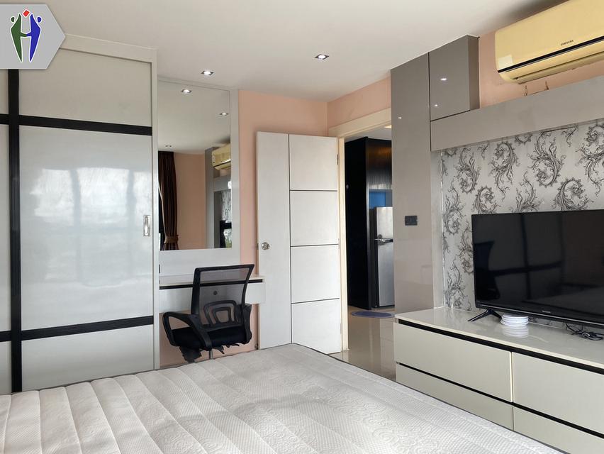 ให้เช่าคอนโดพัทยาใต้ 1 ห้องนอน ห้องมุม •	ขนาด 51 ตารางเมตร  1 ห้องนอน 1 ห้องน้ำ  •	ทีวี, 2 แอร์, ตู้เย็น •	บิ๊วอินครัวยุโรป เตาไฟฟ้า, เครื่องดูดควัน, 7