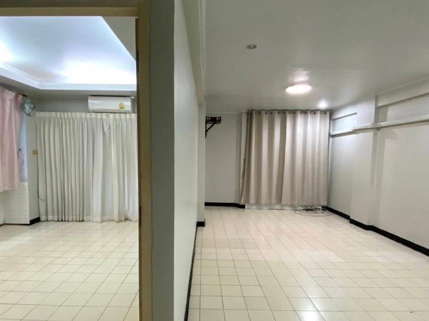 ขายด่วน! คอนโด บ้านสวนพงษ์เพชร แจ้งวัฒนะ (47 ตร.ม. ชั้น 1)ใกล้ศูนย์ราชการ & รถไฟฟ้า สถานีเมืองทองธานี Baan Suan Pongpet 8