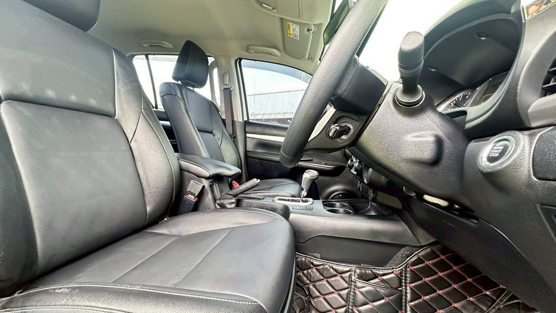 Toyota Hilux Revo 2.4 4Dr Double Cab Prerunner High A/T  7