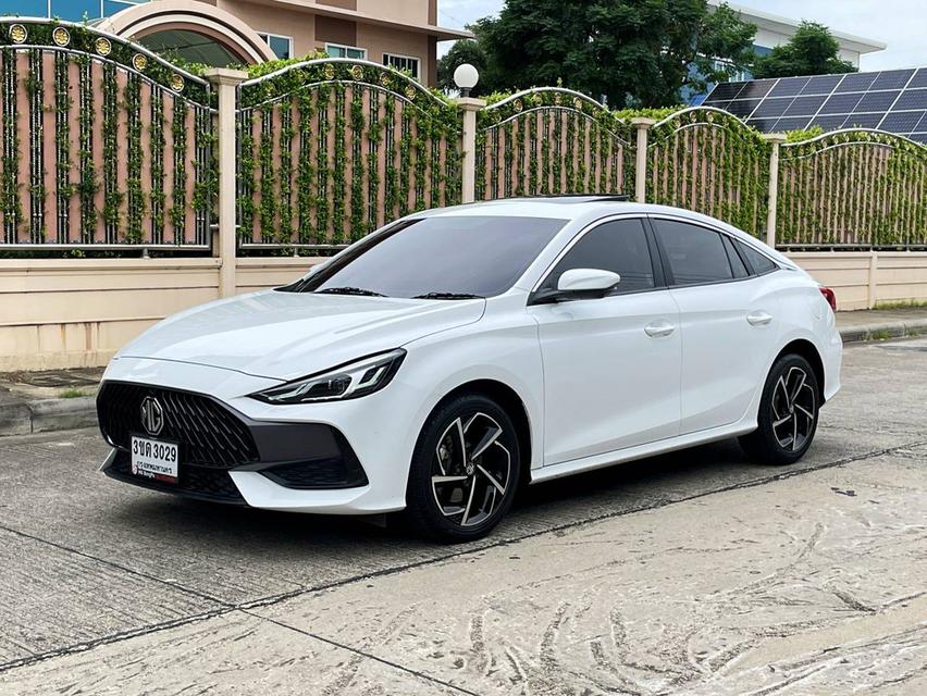 MG 5 1.5 X SUNROOF ปี 2022