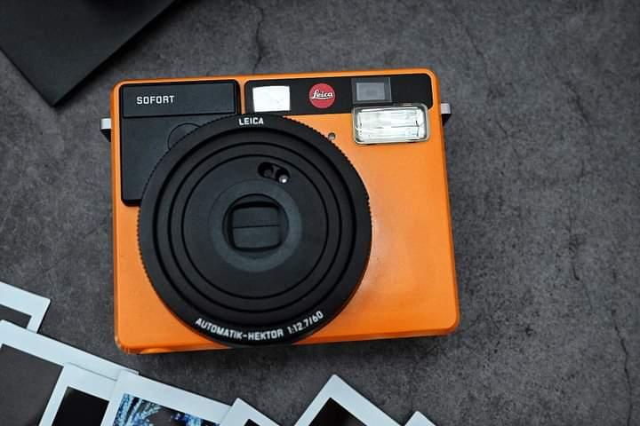 ปล่อย Leica Sofort  1