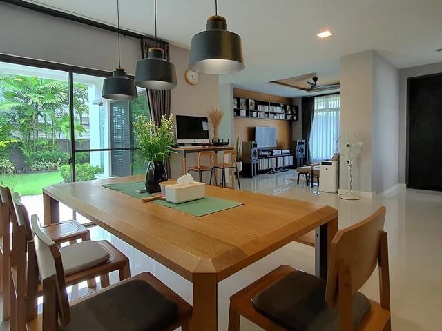 ให้เช่าบ้านเดี่ยว 2 ชั้น โครงการมัณฑนา เลค วัชรพล ถนนสุขาภิบาล 5 โซนทะเลสาบ ใกล้ทางด่วน 3