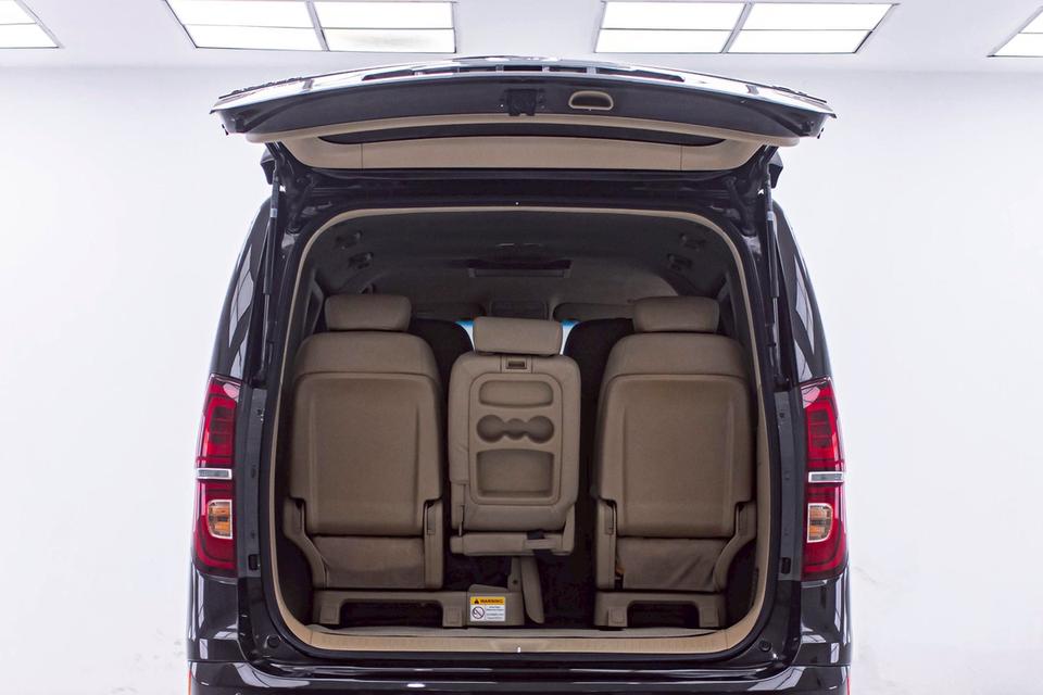 🚐 HYUNDAI H-1 2.5 DELUXE AT ปี 2019 รูปที่ 6