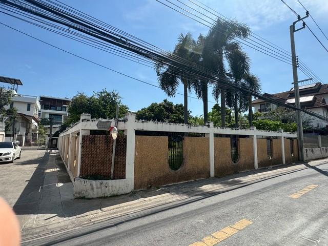 ให้เช่าที่ดิน93ตร.ว.ย่านอารีย์ อารีย์สัมพันธ์3 เหมาะกับทุกธุรกิจร้านอาหารคาเฟ่สปาสตูดิโอหรือโฮมออฟฟิศ ใกล้กระทรวงการคลัง 1