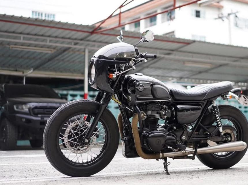 Kawasaki W800 Black Edition แต่งเต็มระบบ