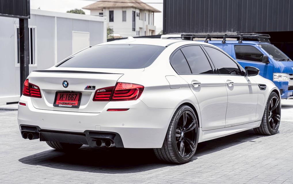 รหัสรถ 67GG1667 BMW M5 F10 2013 700hp 60000km จอดซุปเปอคาร์ได้ทุกที่  2