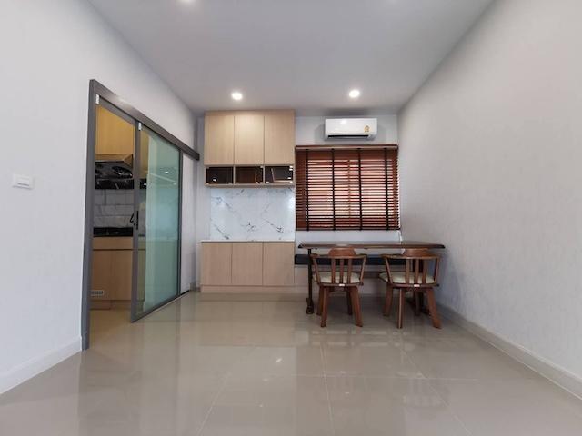 PB5875ให้เช่า บ้านเดี่ยว หลังมุม หมู่บ้านเพอร์เฟค เพลส สุขุมวิท 77 – สุวรรณภูมิ ทำเลดีใกล้ห้าง Robinson ลาดกระบัง และสนามบินสุวรรณภูมิ เพียง 15 นาที 8